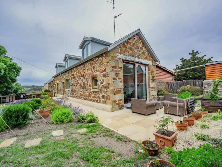 *Newly Relisted* Coach House At Lisdillon Vineyard Villa Little Swanport Exterior foto