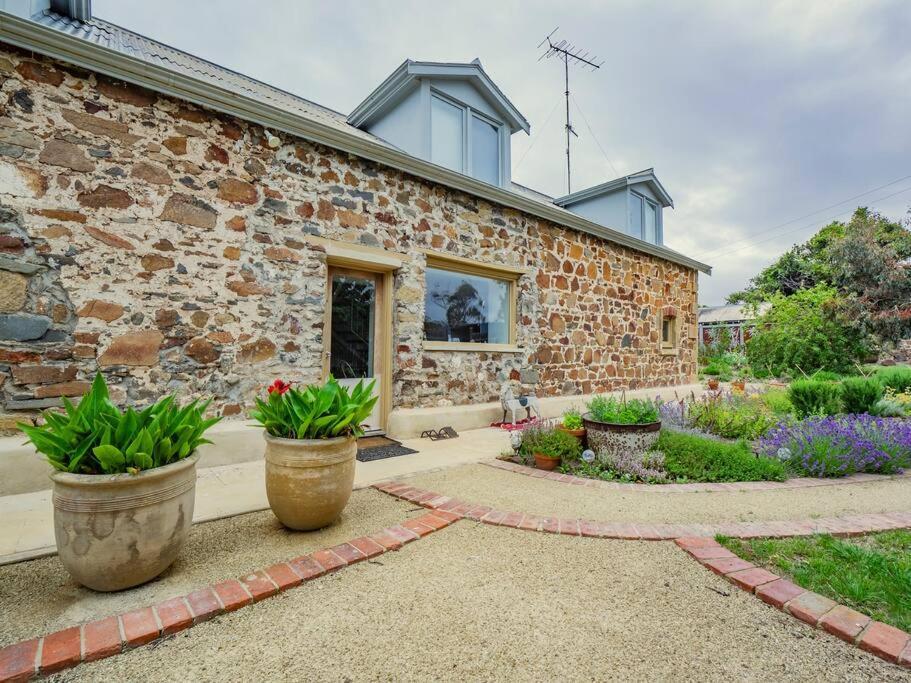 *Newly Relisted* Coach House At Lisdillon Vineyard Villa Little Swanport Exterior foto
