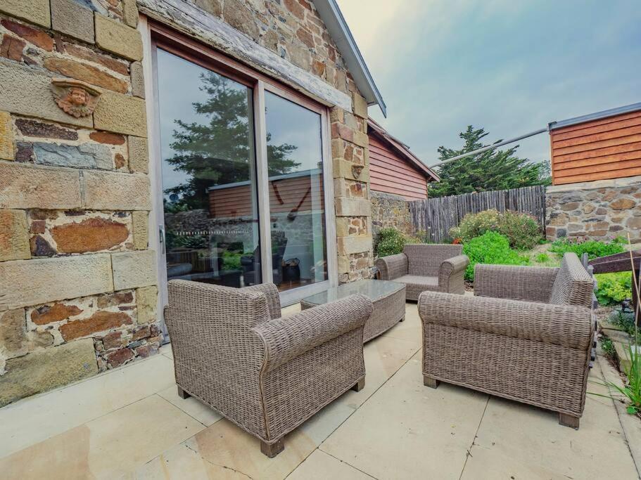 *Newly Relisted* Coach House At Lisdillon Vineyard Villa Little Swanport Exterior foto