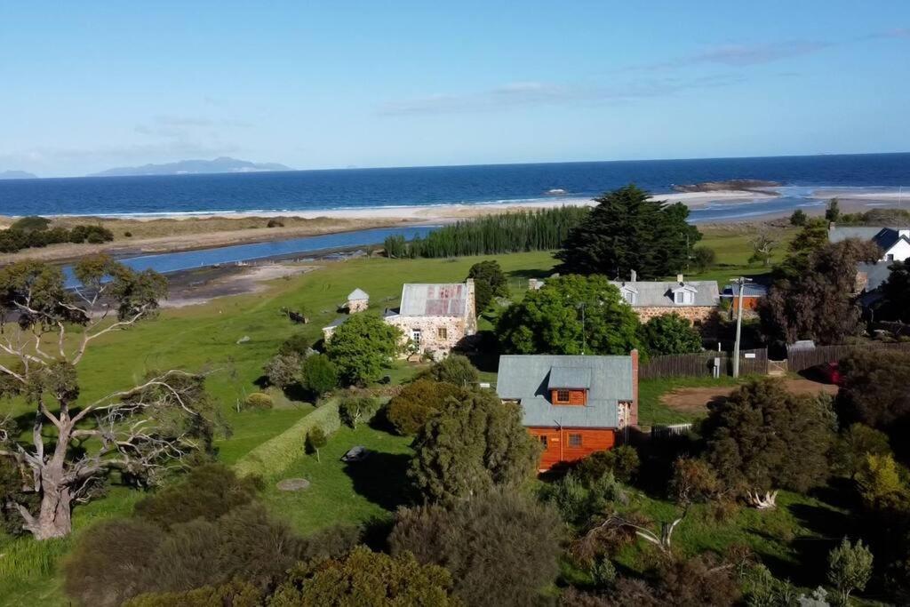 *Newly Relisted* Coach House At Lisdillon Vineyard Villa Little Swanport Exterior foto