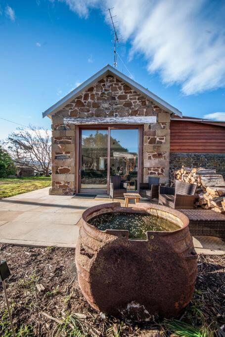 *Newly Relisted* Coach House At Lisdillon Vineyard Villa Little Swanport Exterior foto